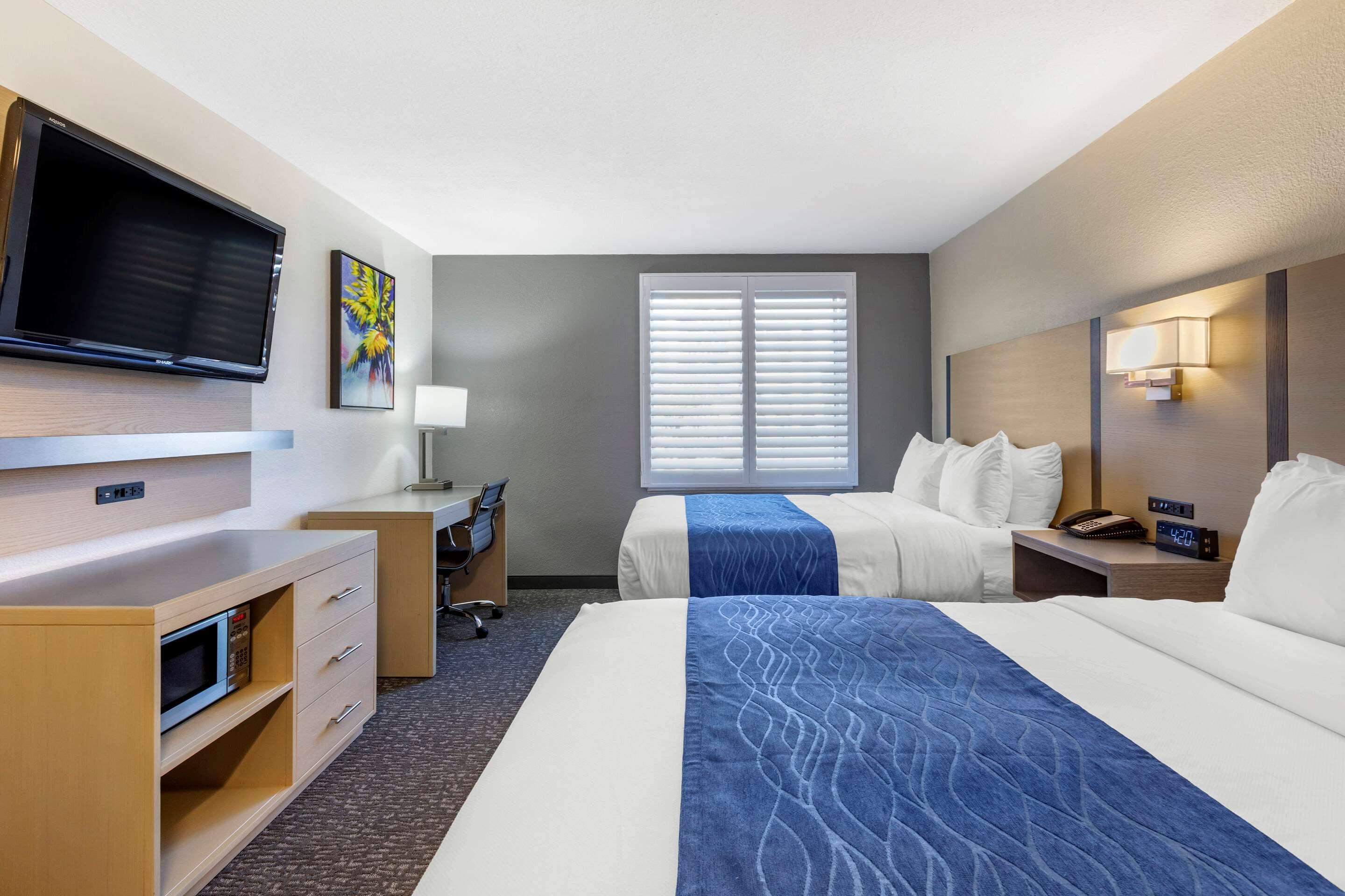 Comfort Miramar Inn